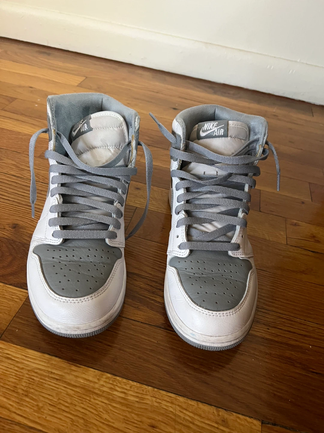 Nike Air Jordan 1 High Smoke Grey - photo 3
