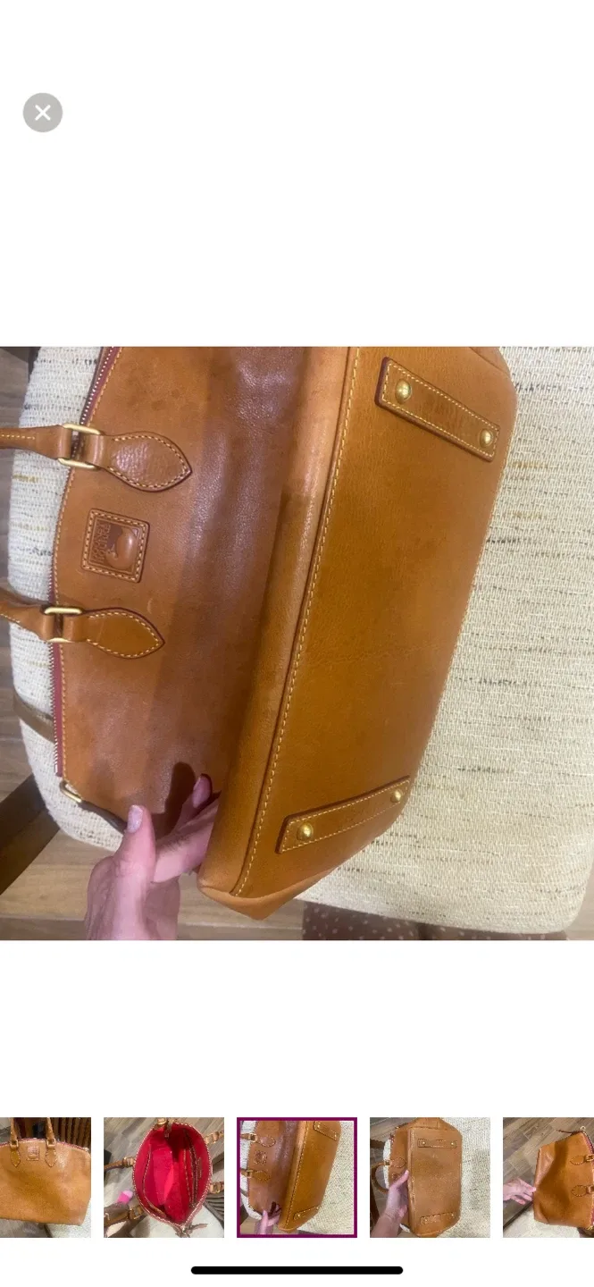 Authentic Dooney and Bourke bag image indicator(5)