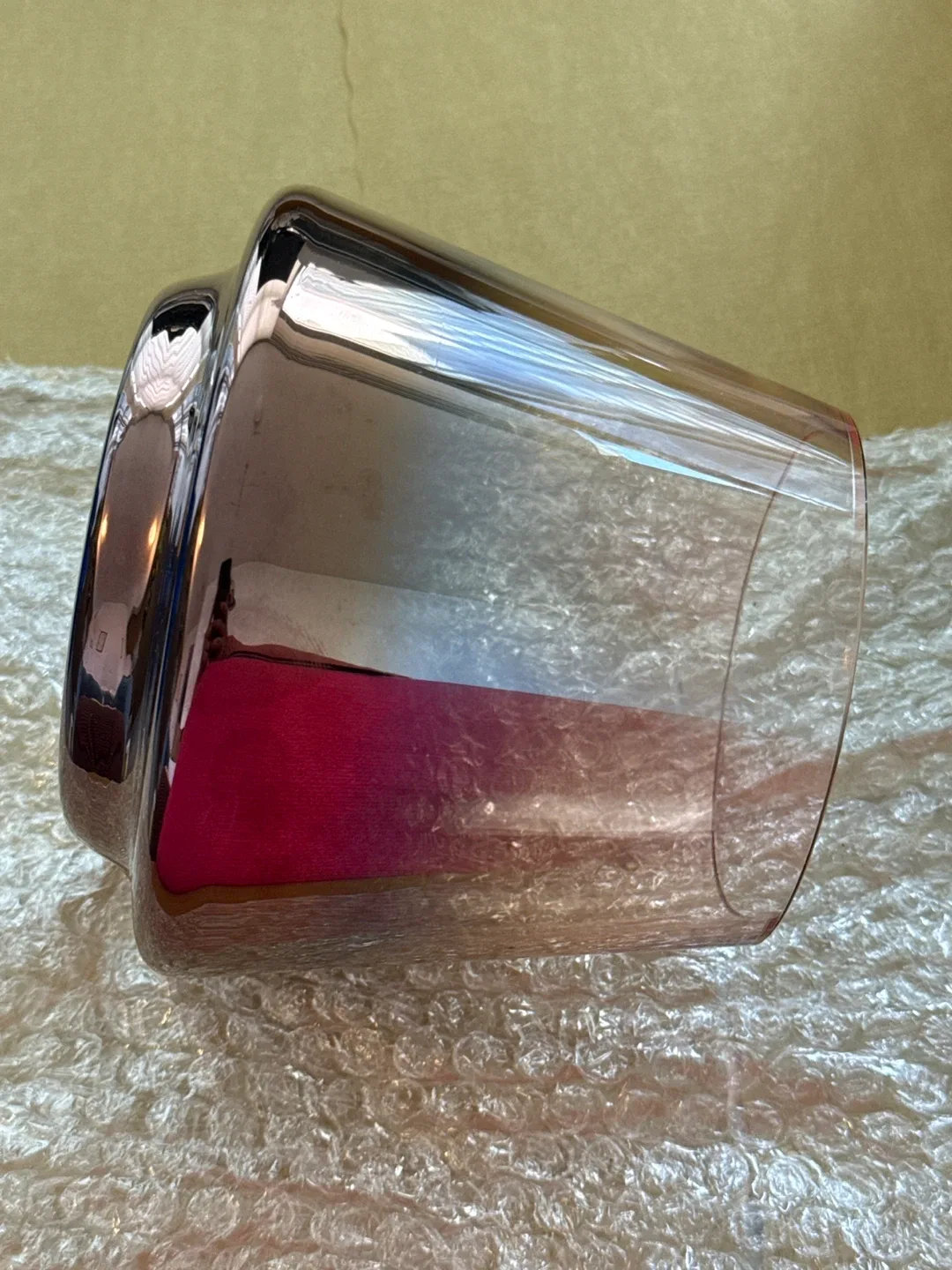 Tea light holder- Mauve Ombre Glass Vase image indicator(3)