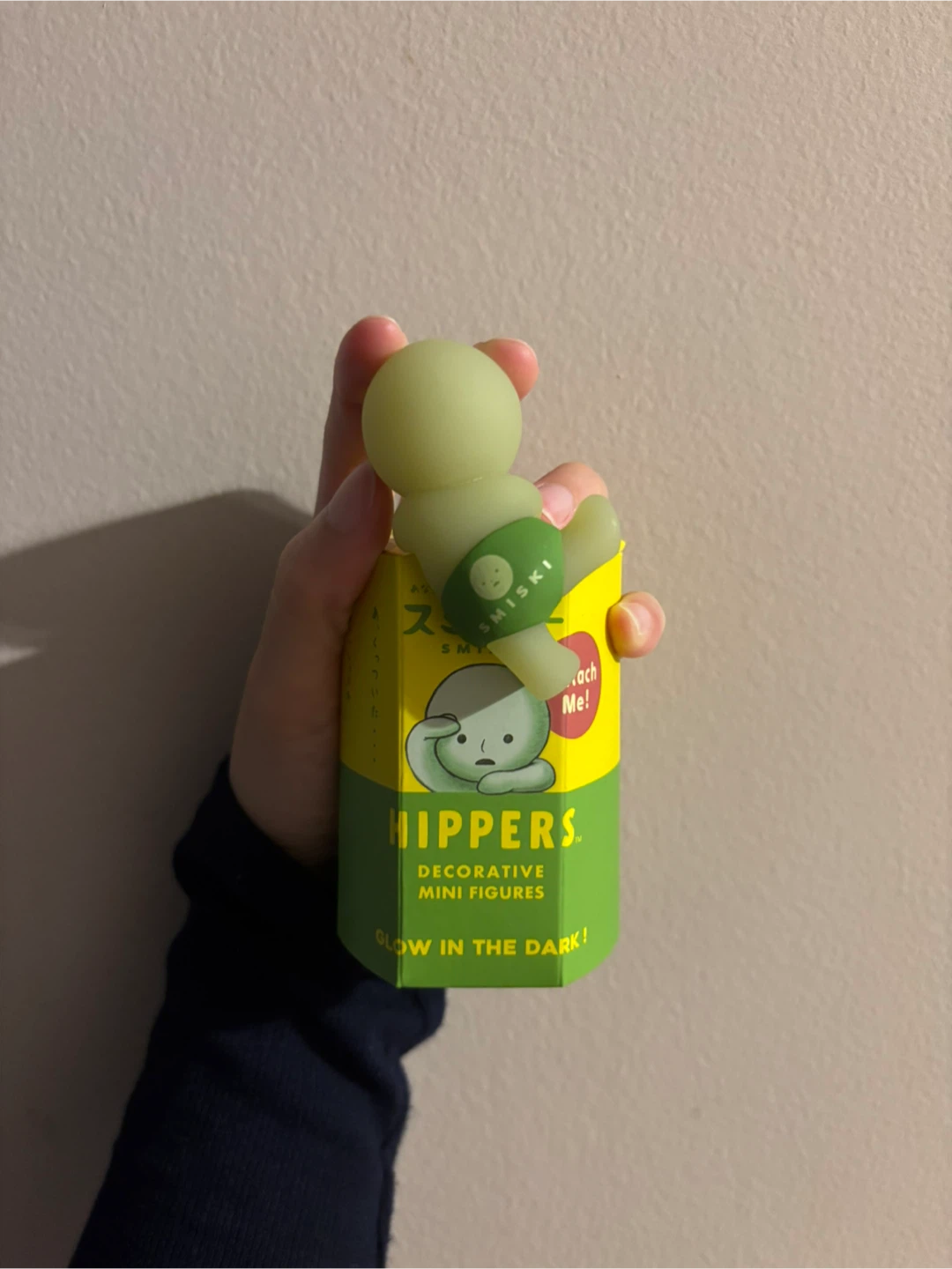 Smiski Hipper - Climbing