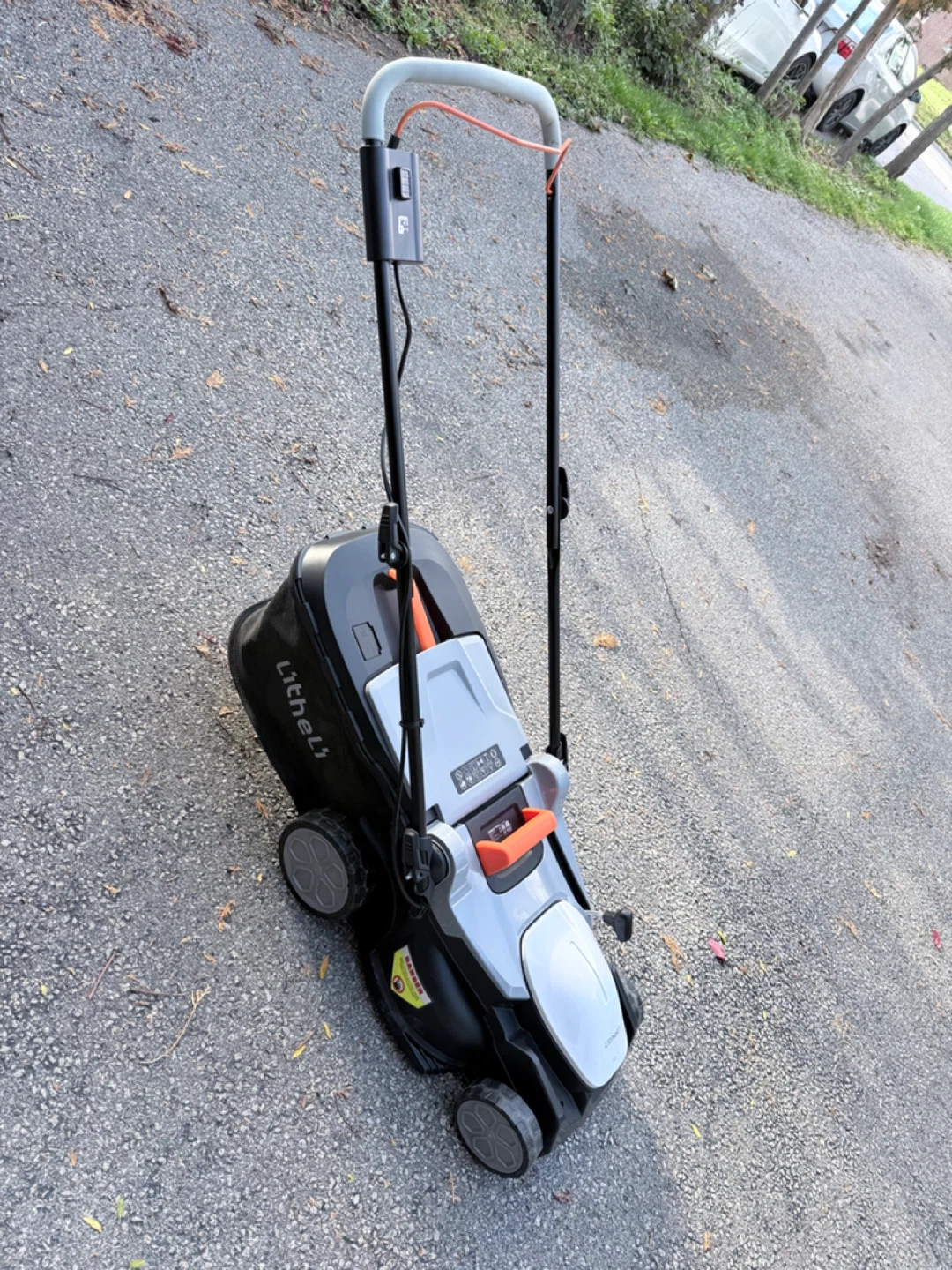 16” Lithelli Electric Lawn Mower - photo 2