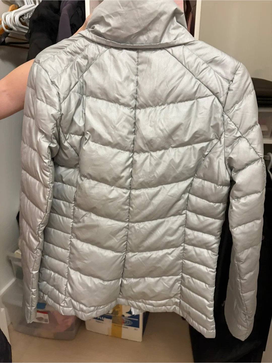 RW&CO Silver Puffer Jacket image indicator(2)