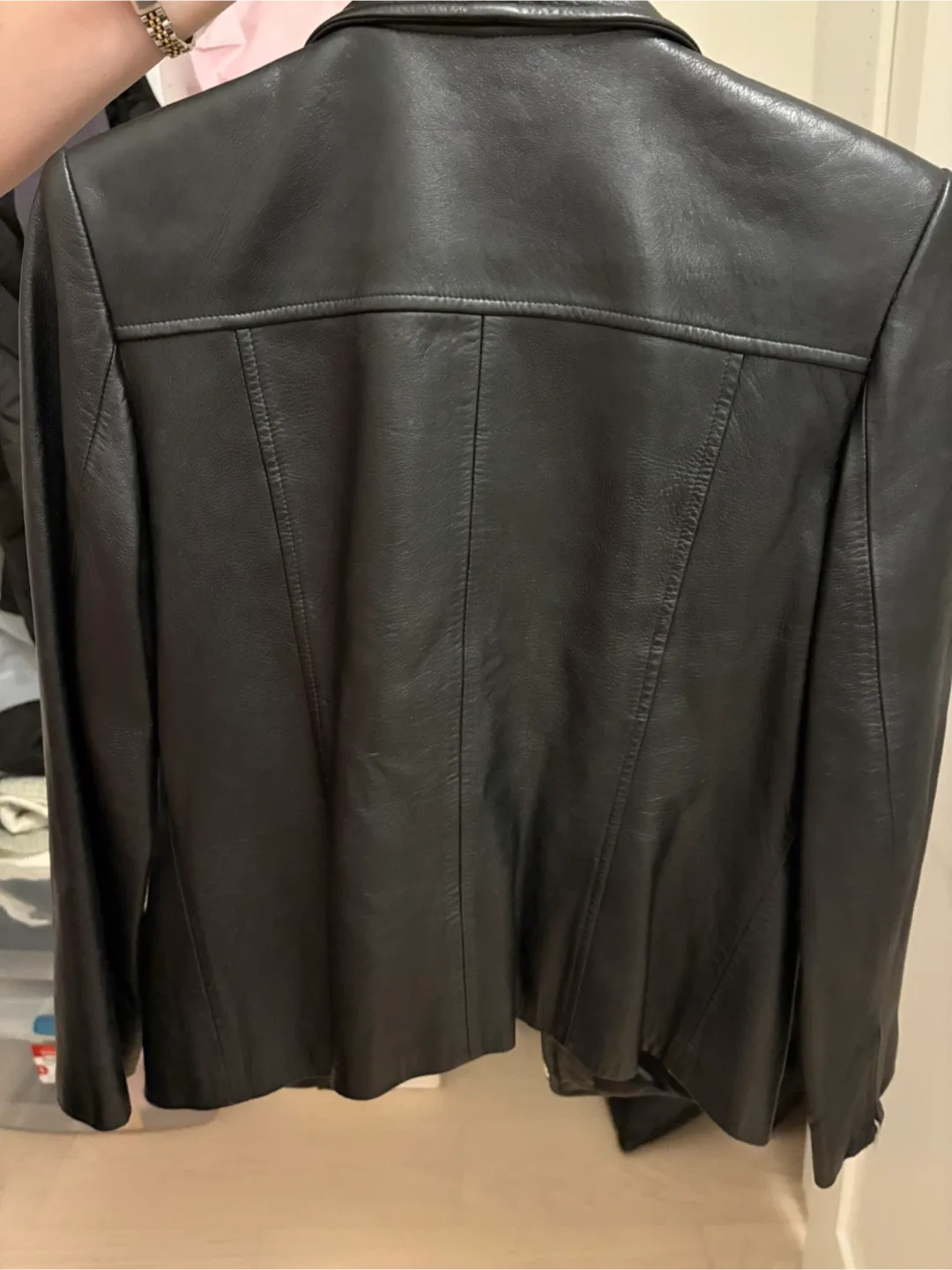 Datti Black Leather Jacket image indicator(2)