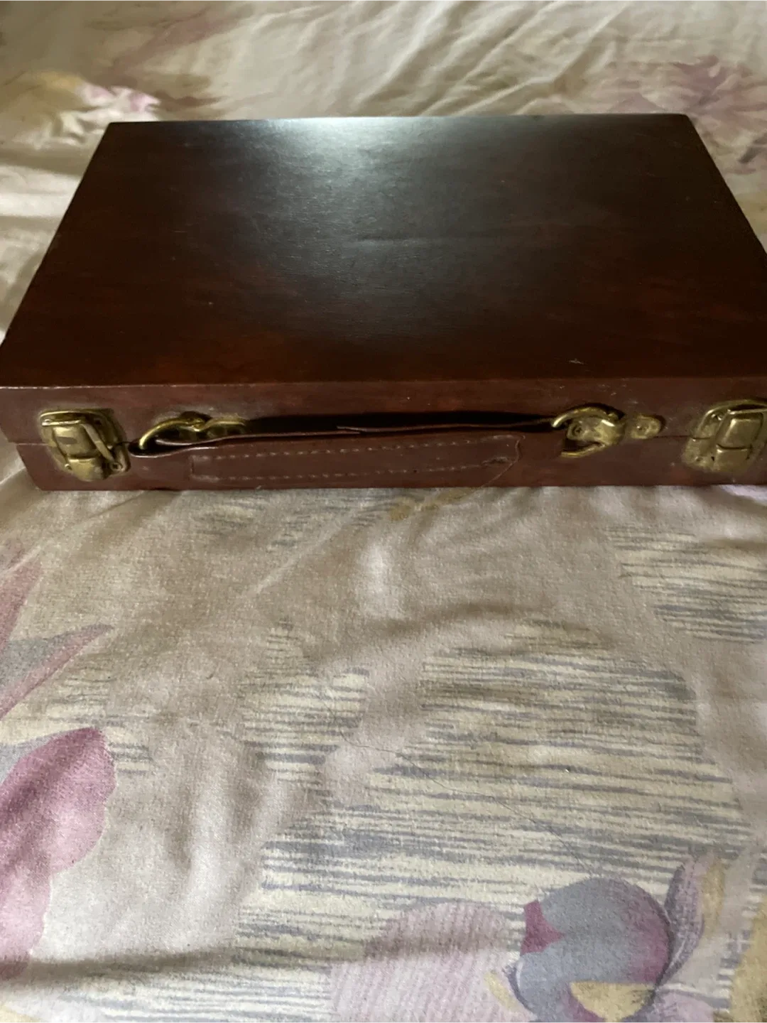 Vintage Backgammon Set in Wooden Case thumbnail