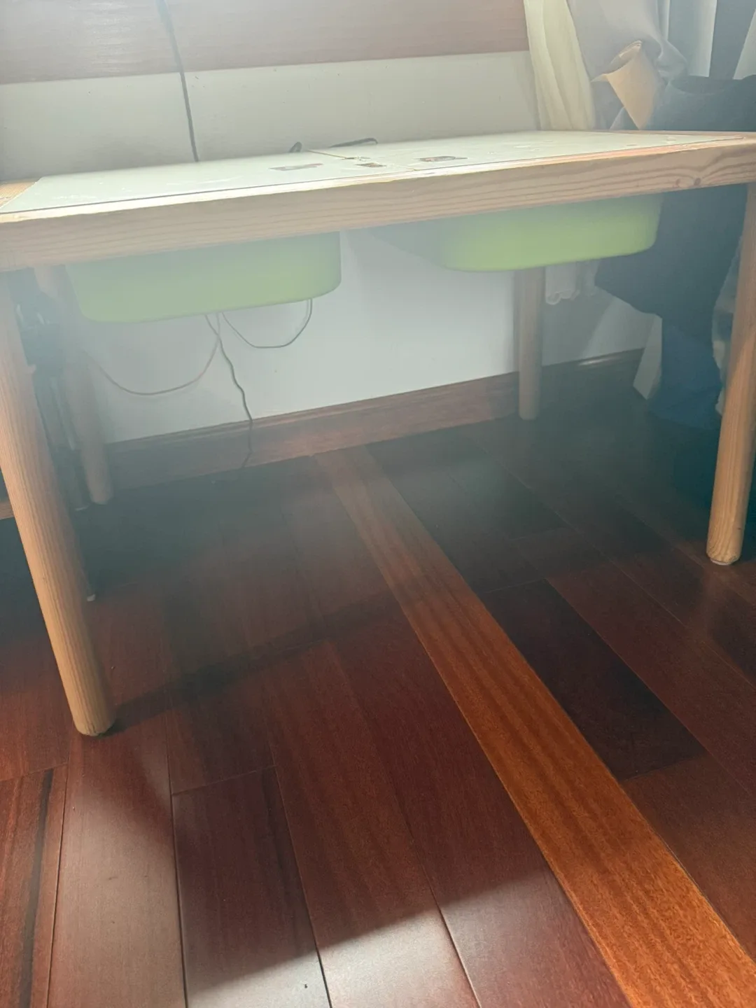 Kids' Activity Table & 4 Chairs image indicator(2)