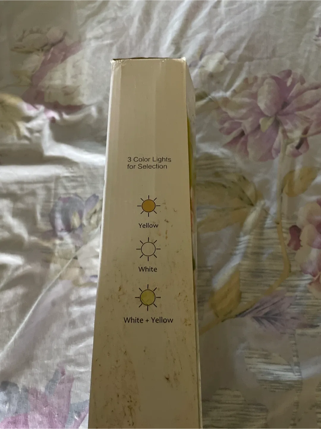 Tri-fold LED Lighting Cosmetic Mirror - New in Box! image indicator(2)