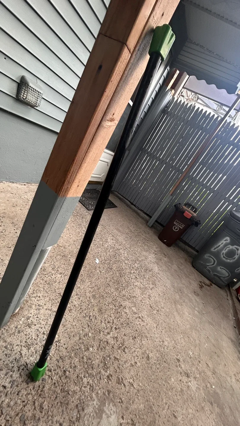 Yes4All 4.5KG Black & Green Fitness Bar image indicator(5)