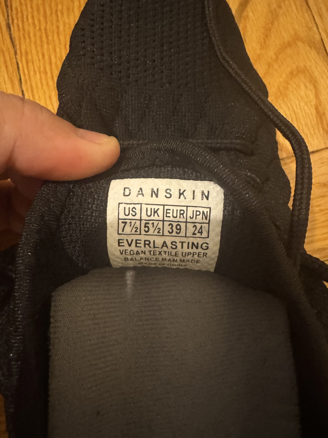 Danskin Everlasting Black Sneakers US 7.5 - photo 3
