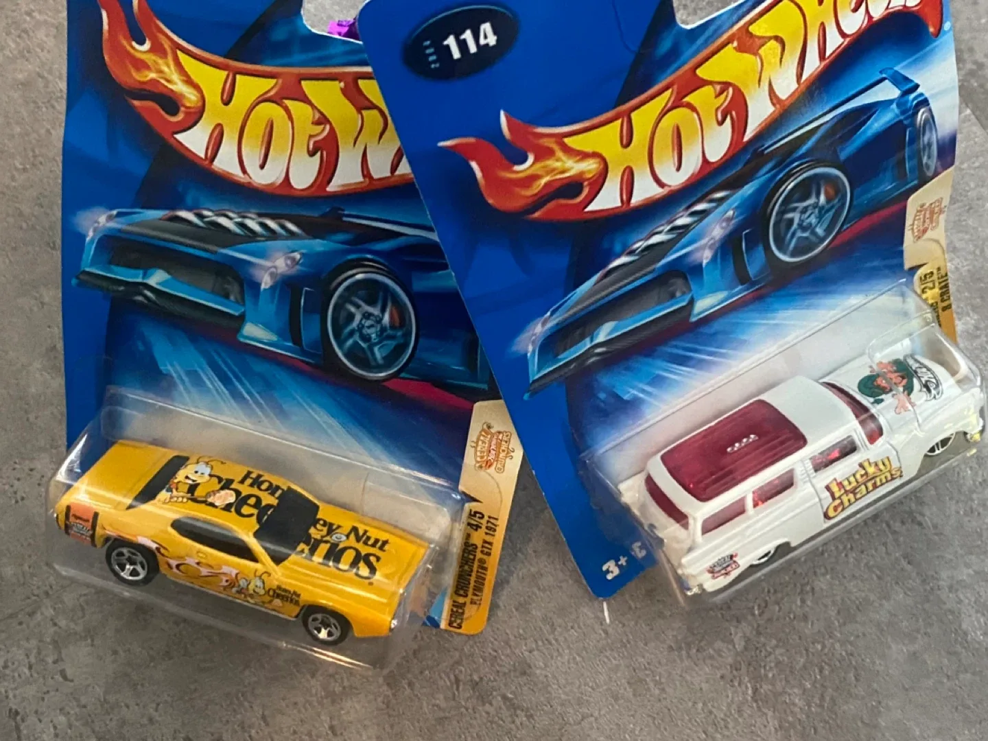 NEW! 4 Hot Wheels 2003 Cereal Crunchers Die-Cast Cars image indicator(7)