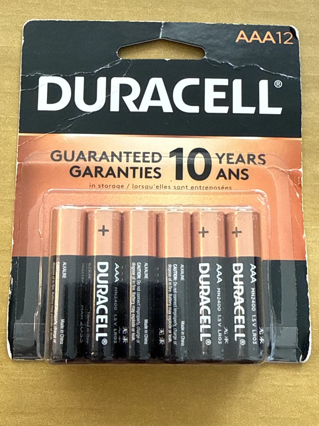 Duracell AAA 12 Alkaline Batteries thumbnail