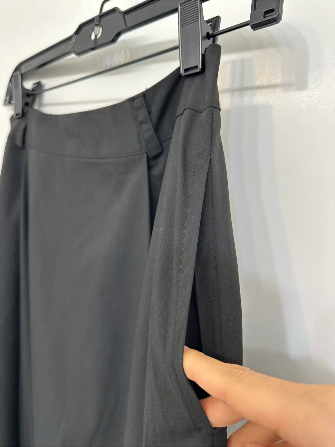 Black Maxi Skirt image indicator(3)