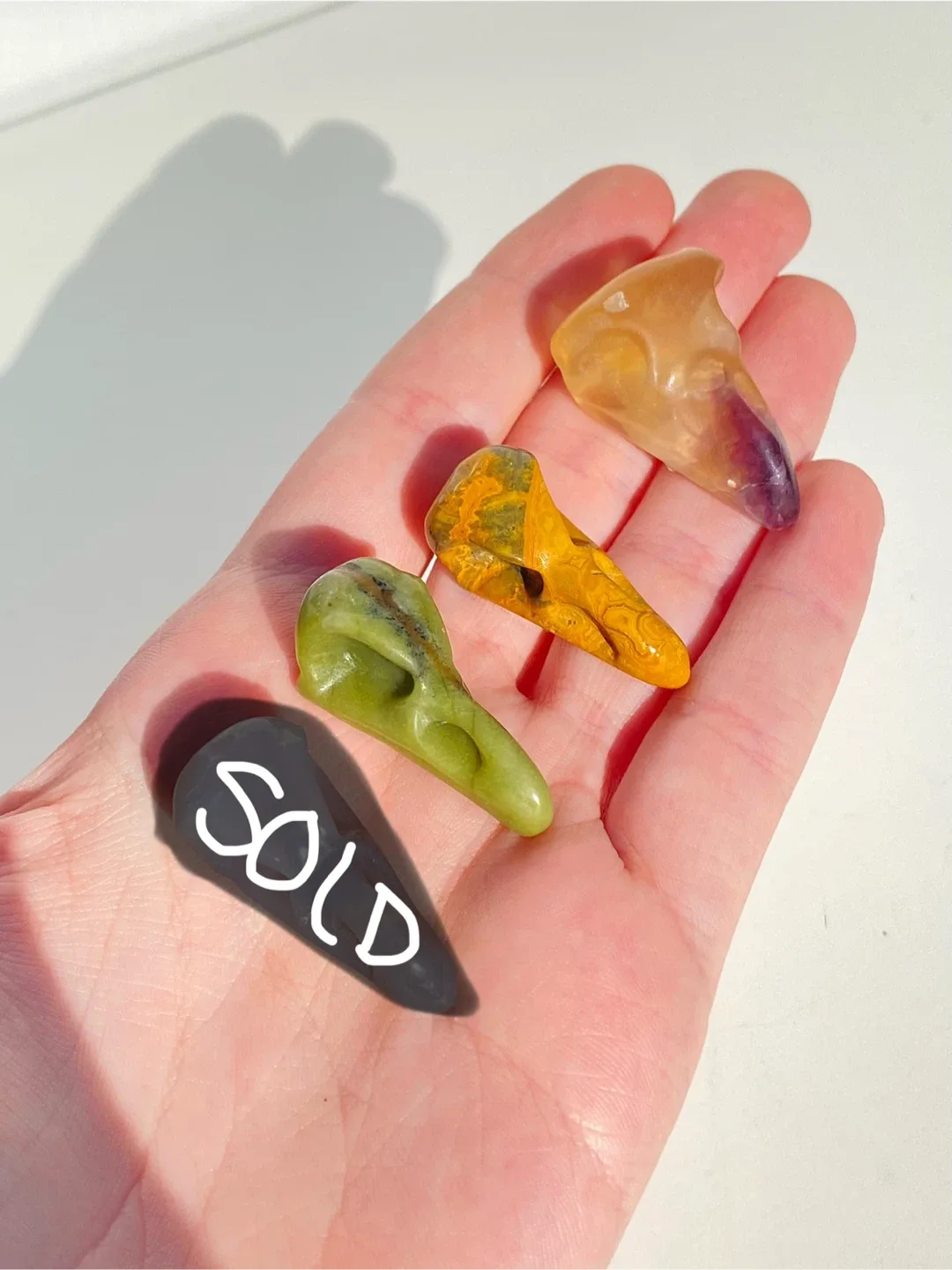 Raven Skull Crystal image indicator(5)