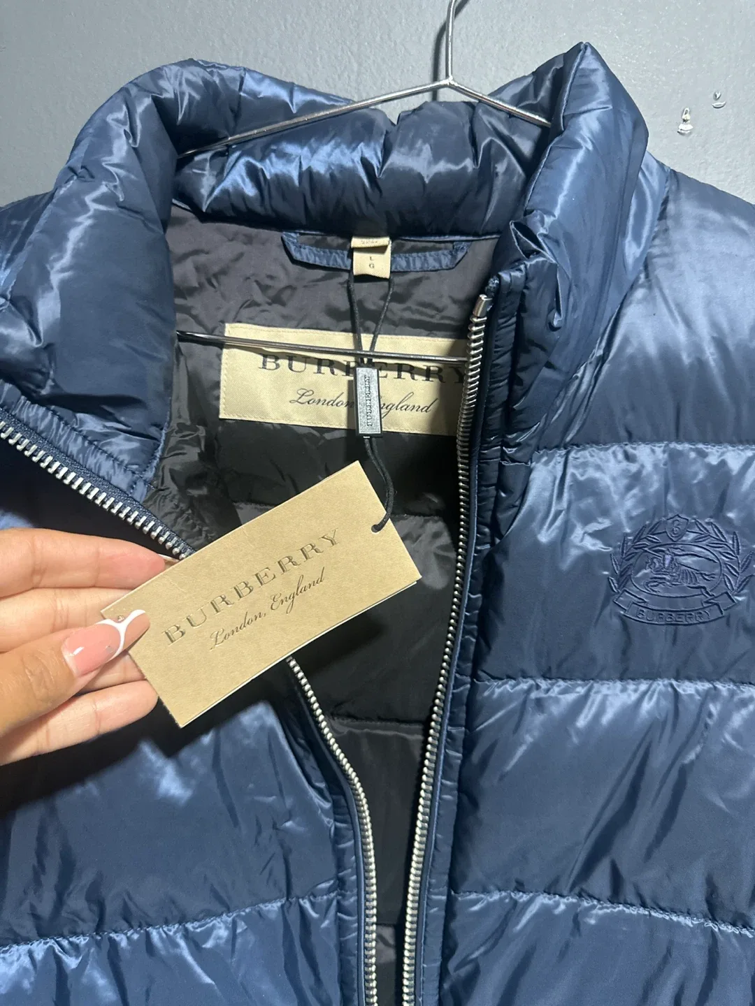 Burberry London England Puffer Jacket - Size S image indicator(2)