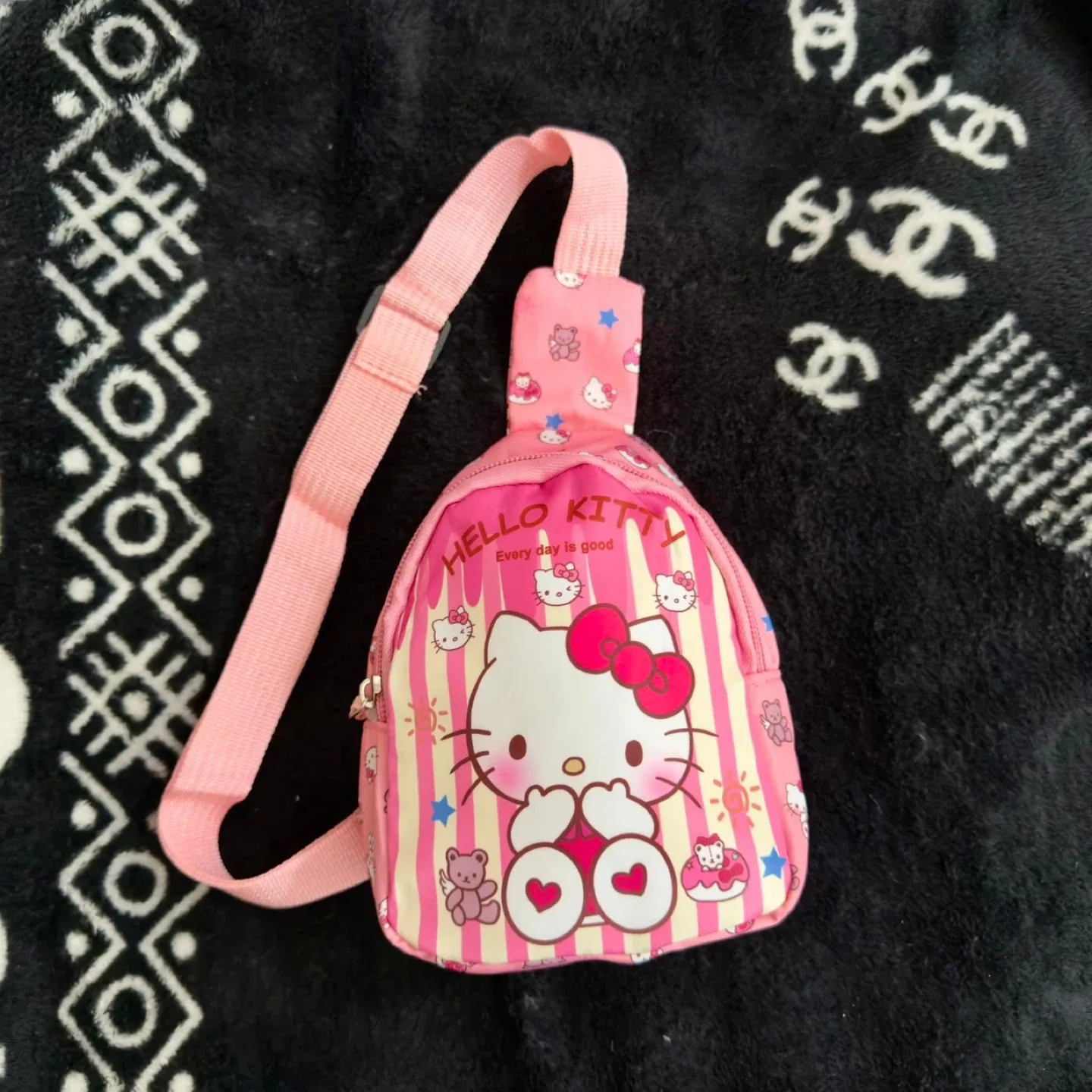 Sanrio Cinnamoroll, Hello Kitty, Kuromi, My Melody Mini Body Bag thumbnail