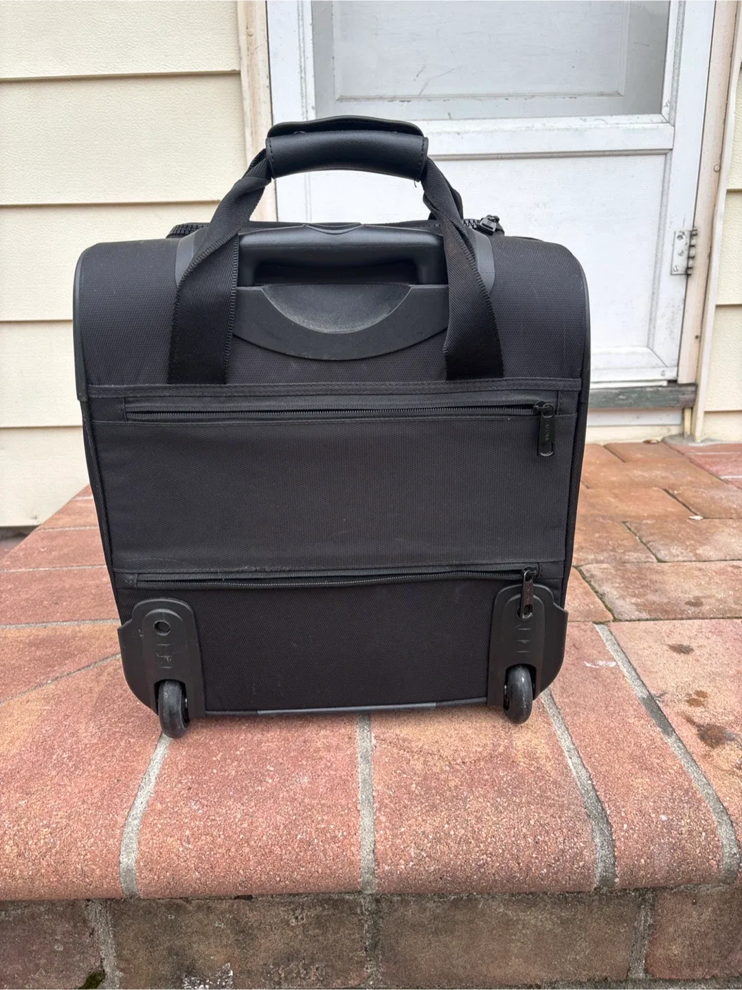 Calpak Rolling Carry-On Luggage - Black image indicator(2)