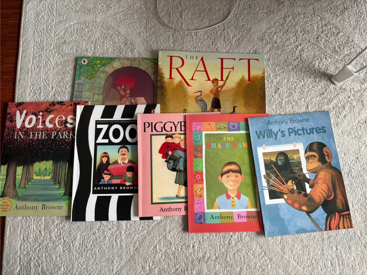Anthony Browne Children's Book Bundle thumbnail