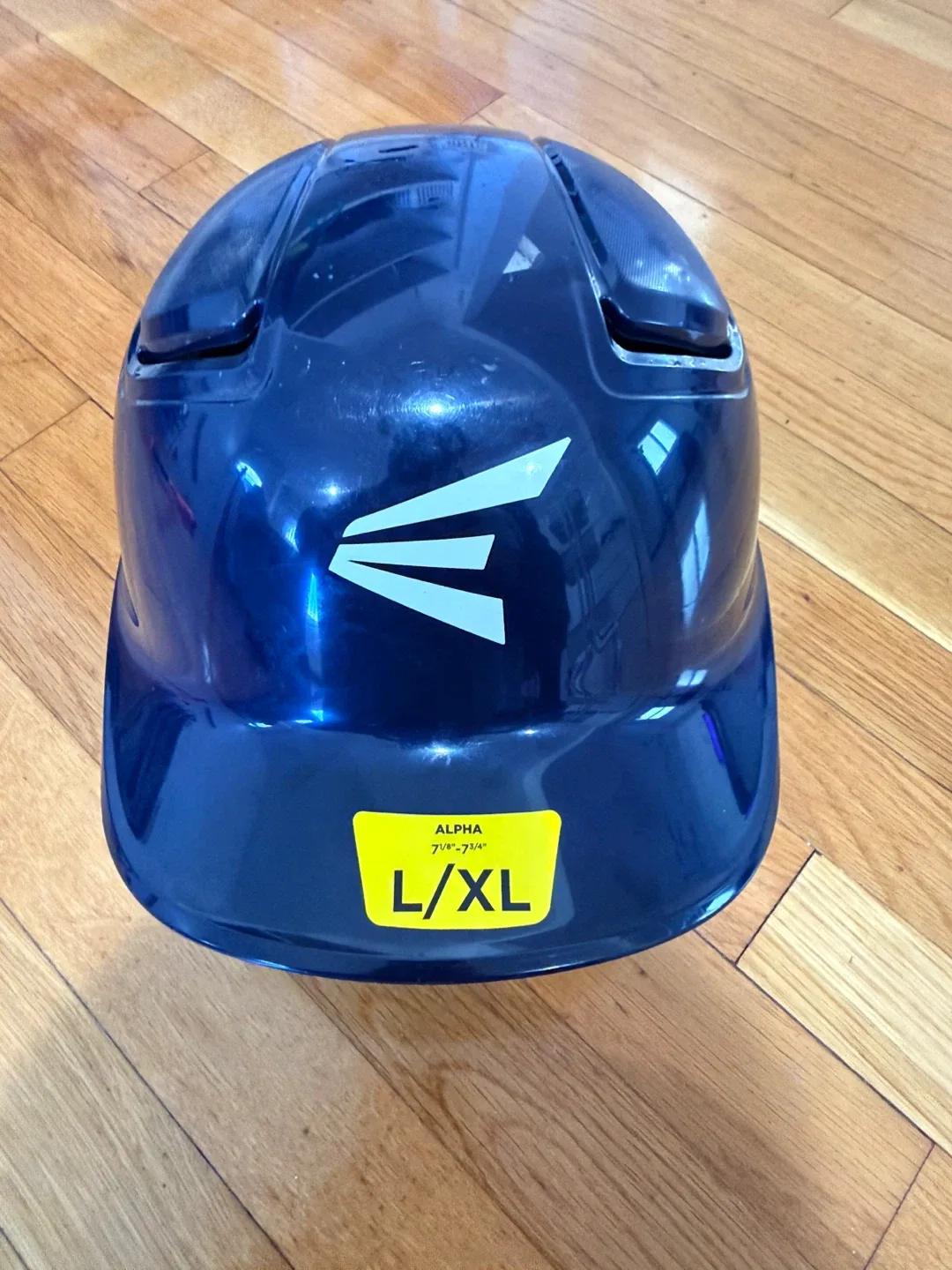 Youth Baseball Gear – Lightly Used This Season image indicator(3)