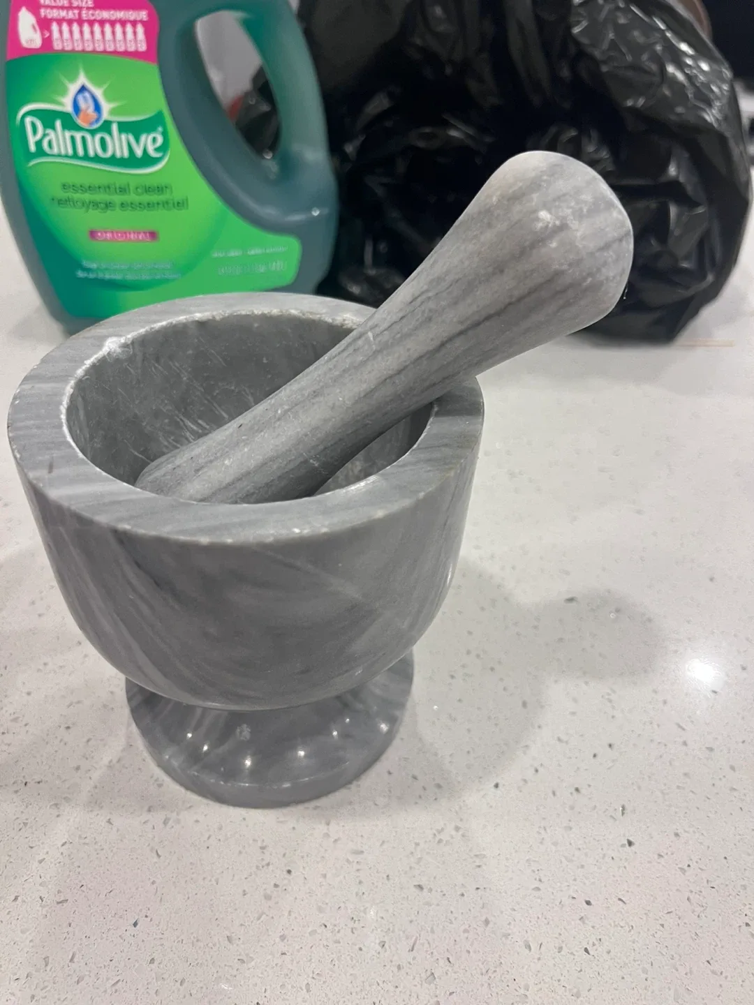Marble Mortar and Pestle Set image indicator(3)