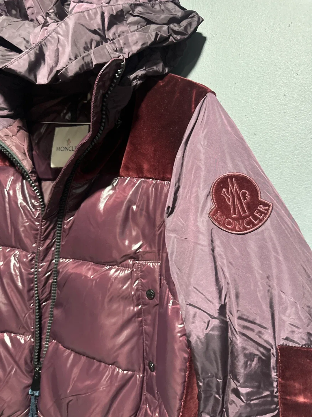 Moncler Elanion Giubbotto Burgundy Size 2 image indicator(2)