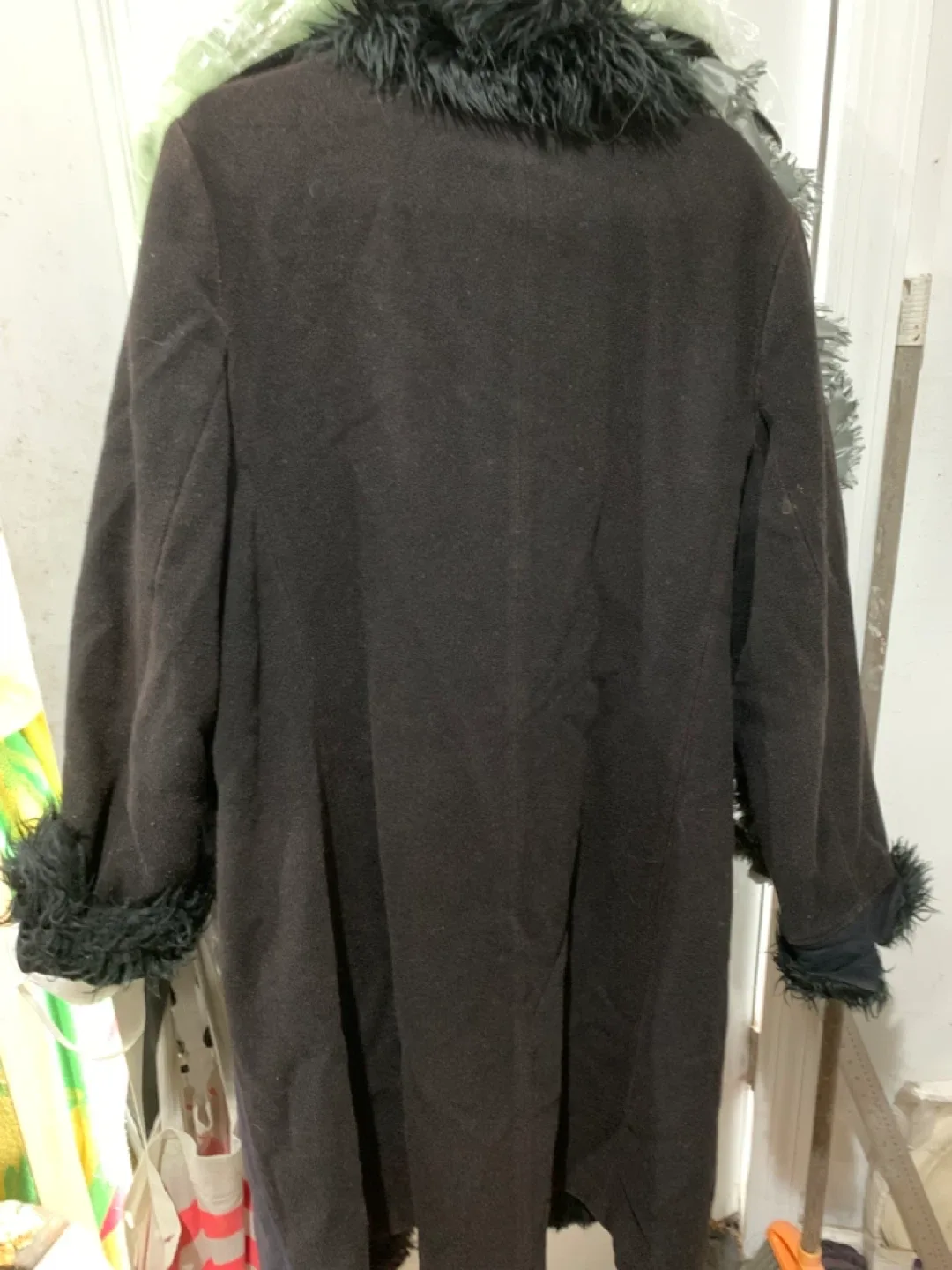 Novelti Black Faux Fur Trim Coat image indicator(6)