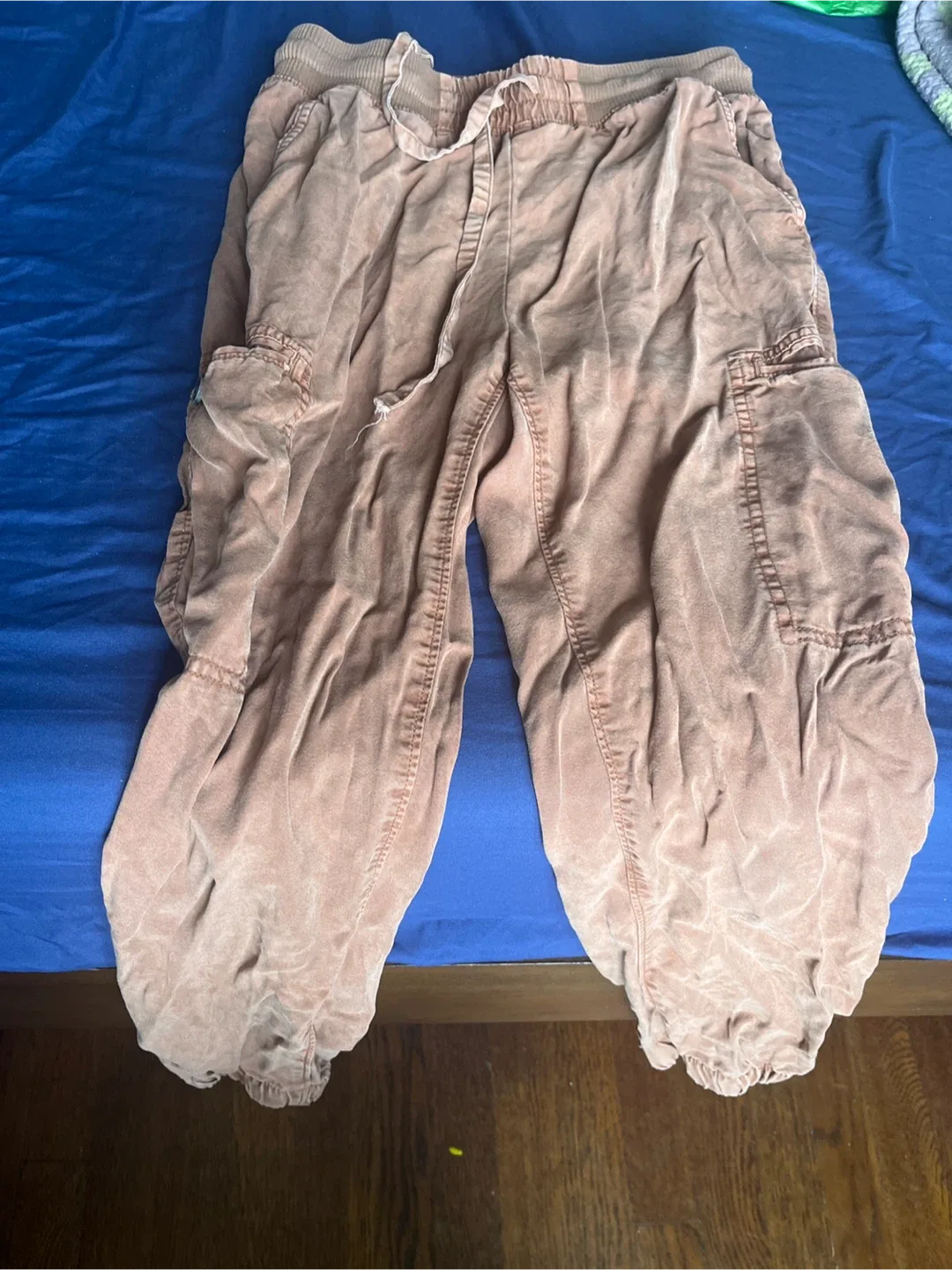 Aerie Cargo Pants - Size S image indicator(2)