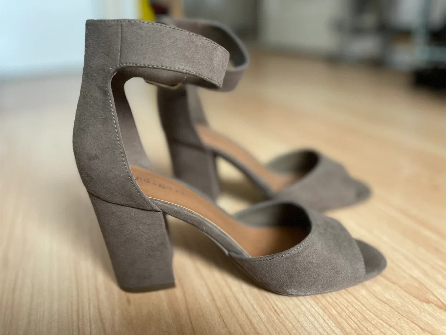 Indigo Rd. Women's Heels, Size 6 1/2 Brown image indicator(2)