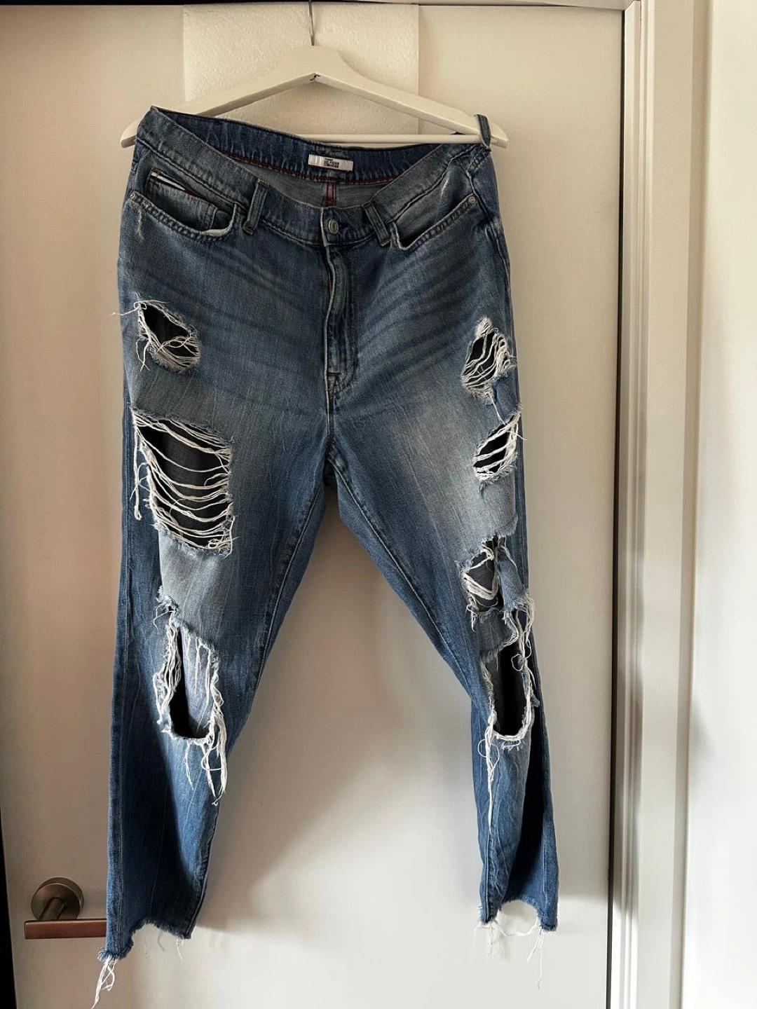 Tommy Hilfiger Denim Mom Jeans - Size 12