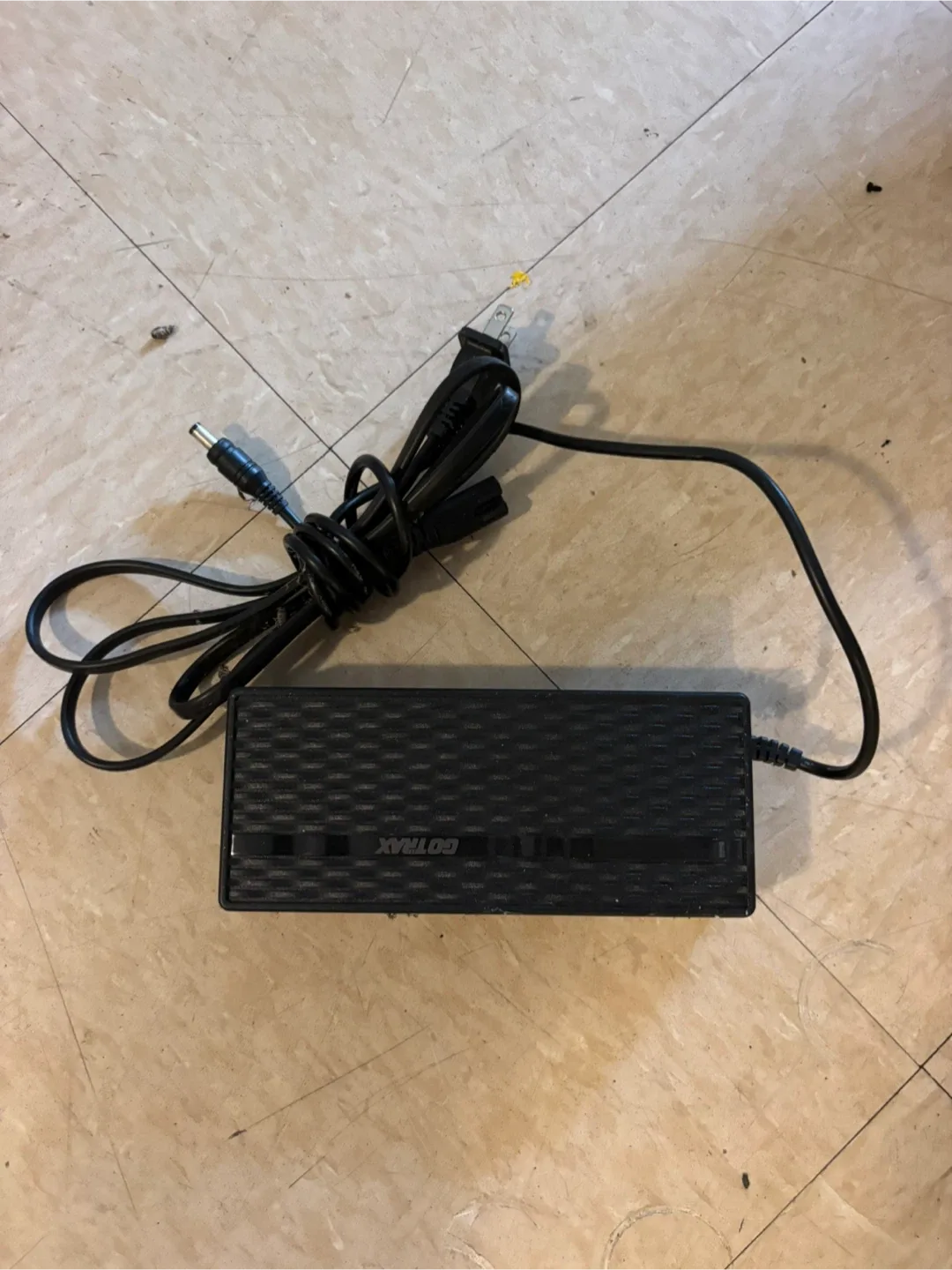 GoTrax Foldable Electric Bike - White image indicator(5)