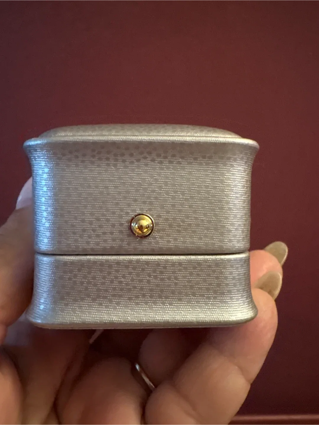 Authentic Gold S925 2 Carat egg shape Moissonite Ring image indicator(8)