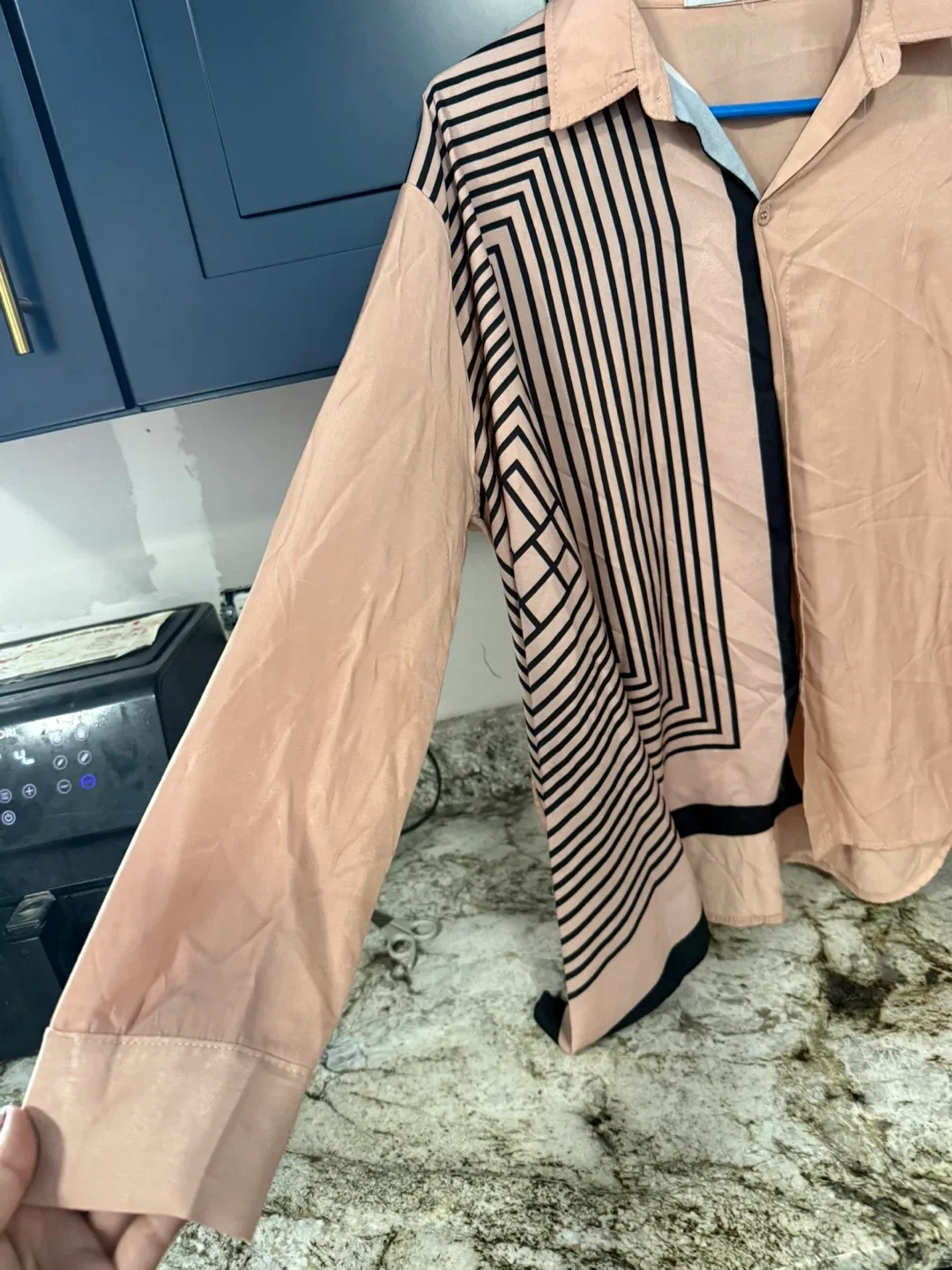 CHOEGO STUDIO Patterned Shirt size M image indicator(3)