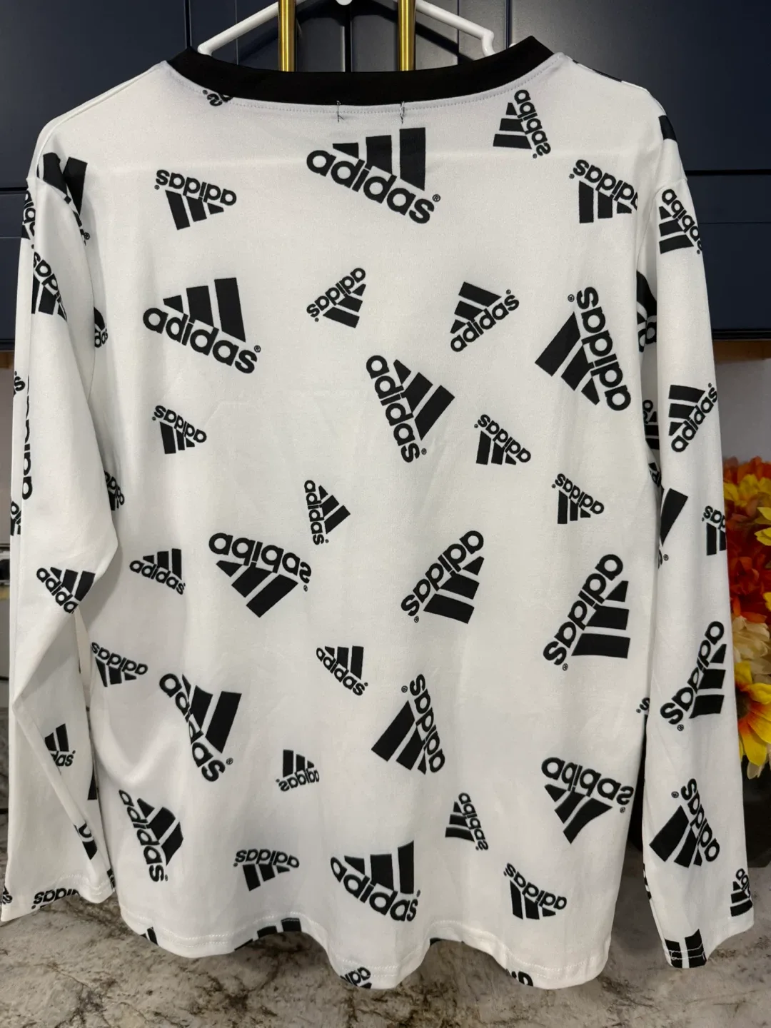 Adidas All Over Print Long Sleeve Shirt M-L like new image indicator(3)