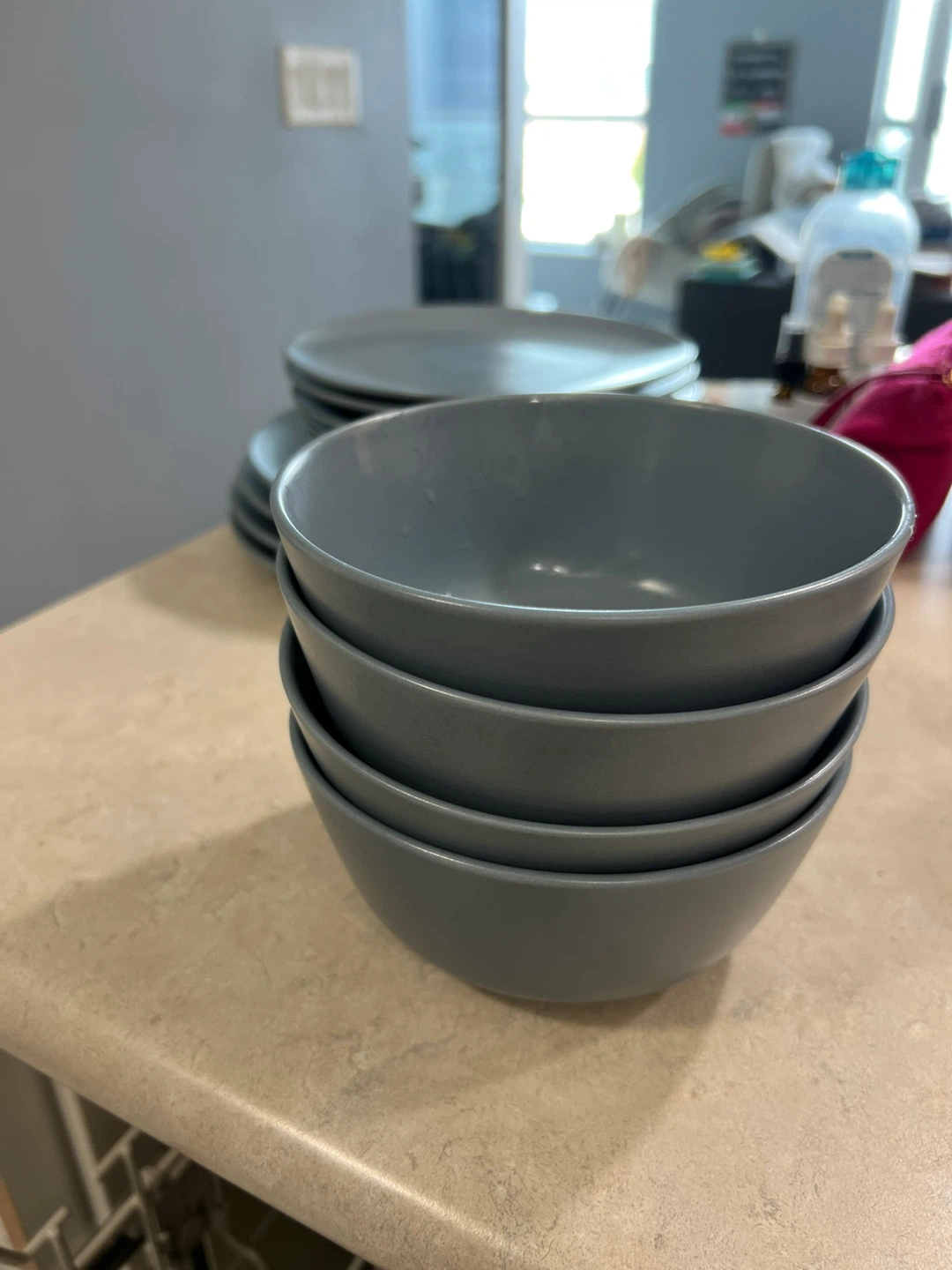 IKEA Dinnerware Set - Bowls, Plates, Mugs - Grey - photo 2