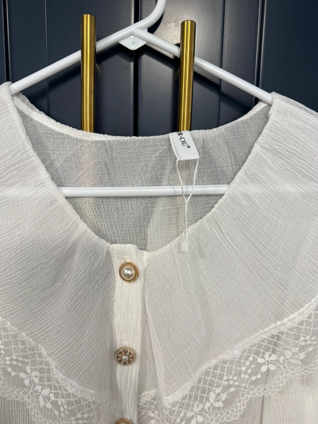 KIRK&CIG White Lace Blouse - Women's Top like new - photo 3
