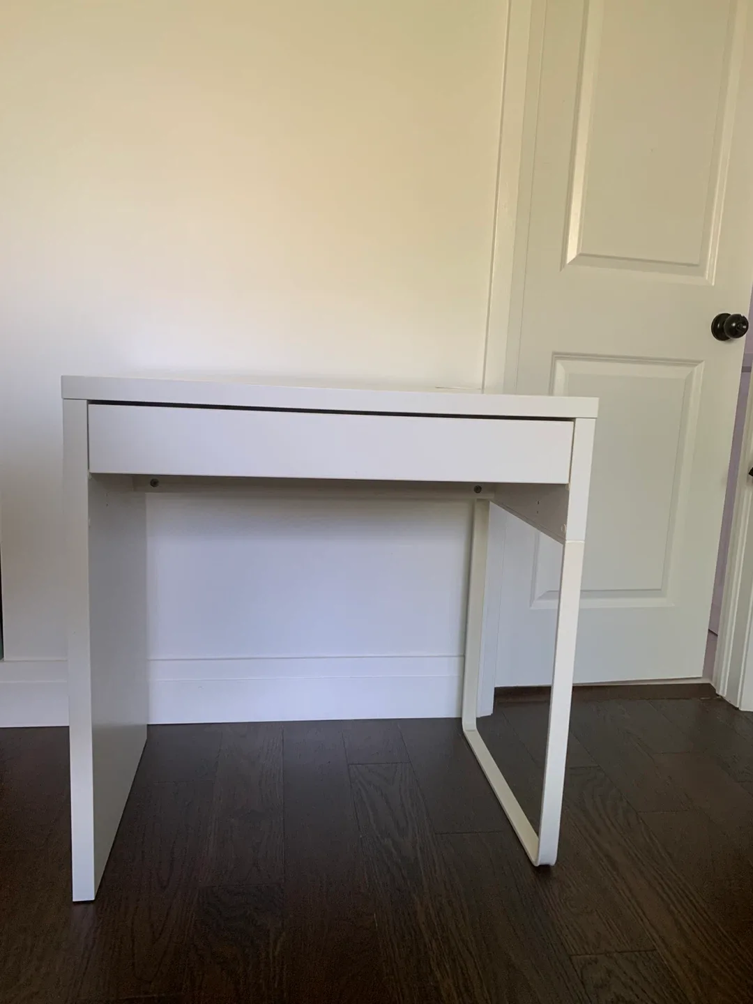 White Desk with Drawer thumbnail