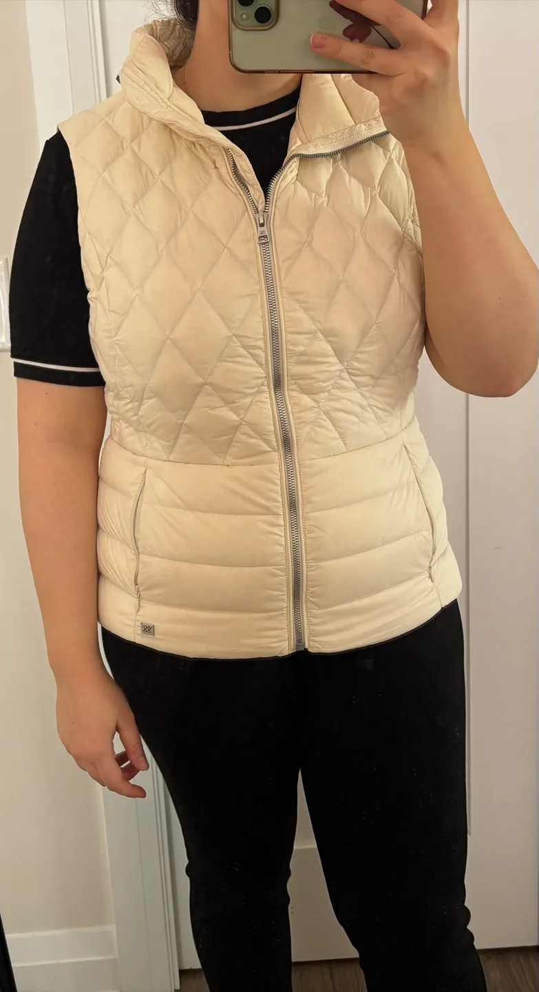 Light weight down vest