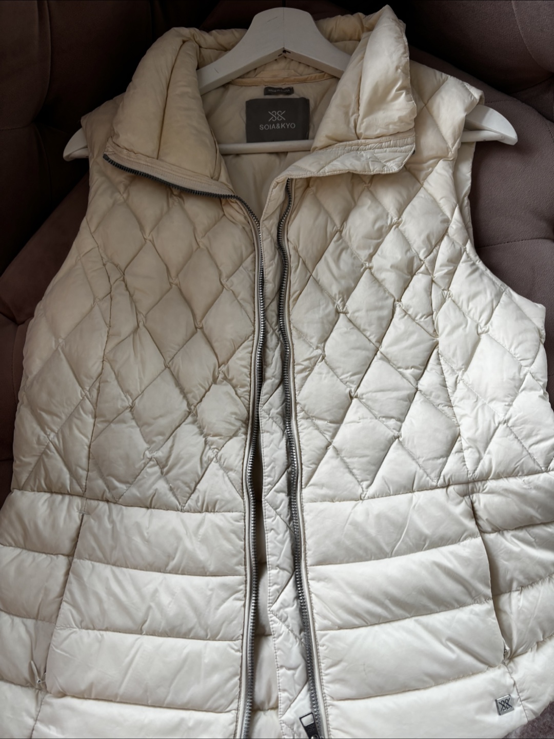 Light weight down vest - photo 3