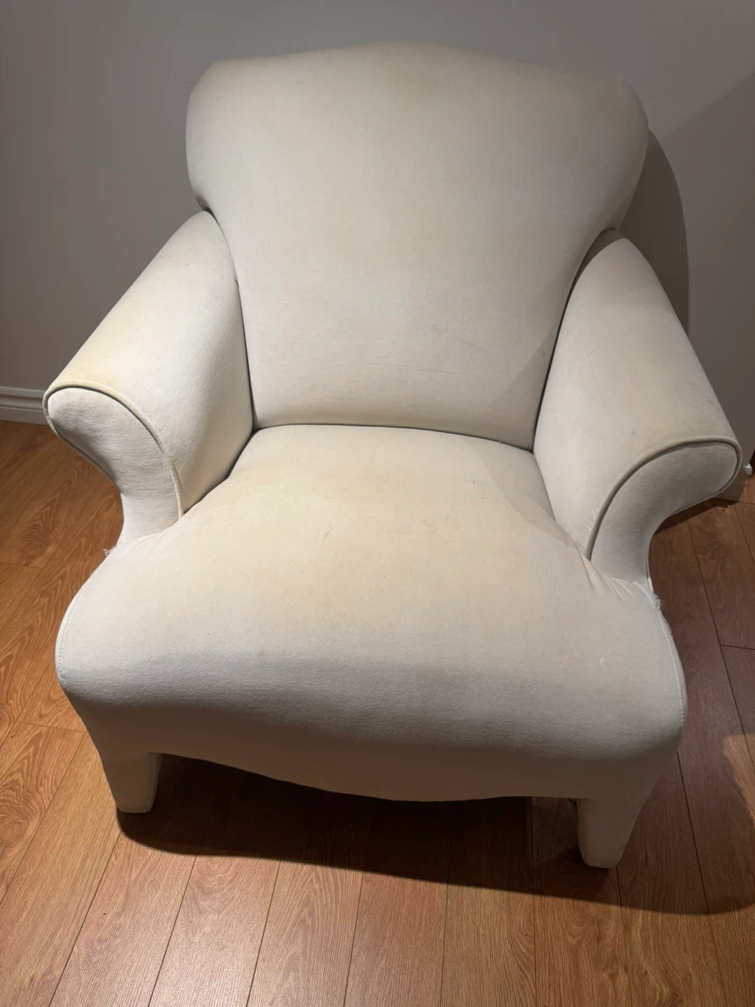 Off white Comfy Armchair