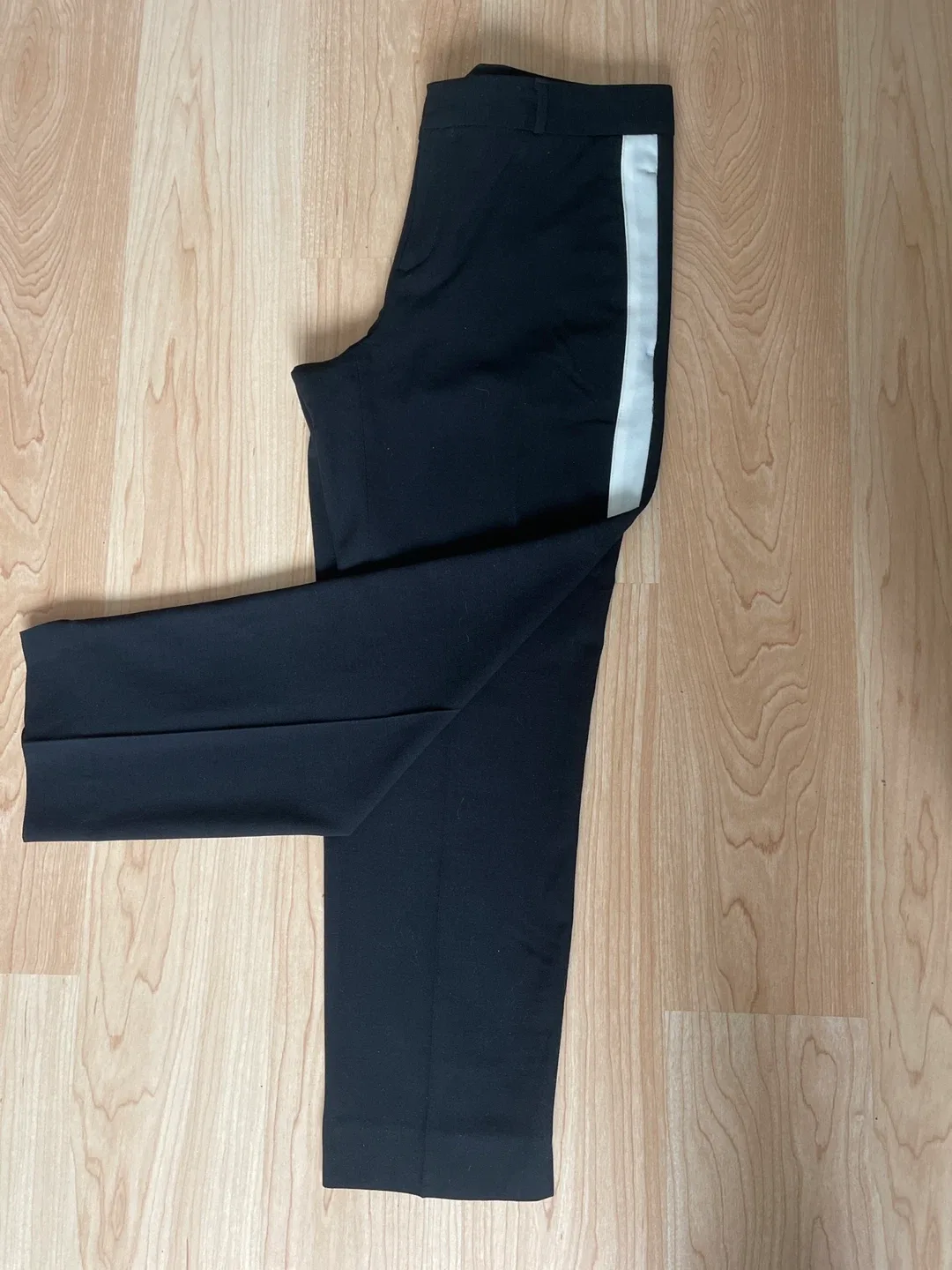 Banana Republic Avery Pants - Size 6 image indicator(3)