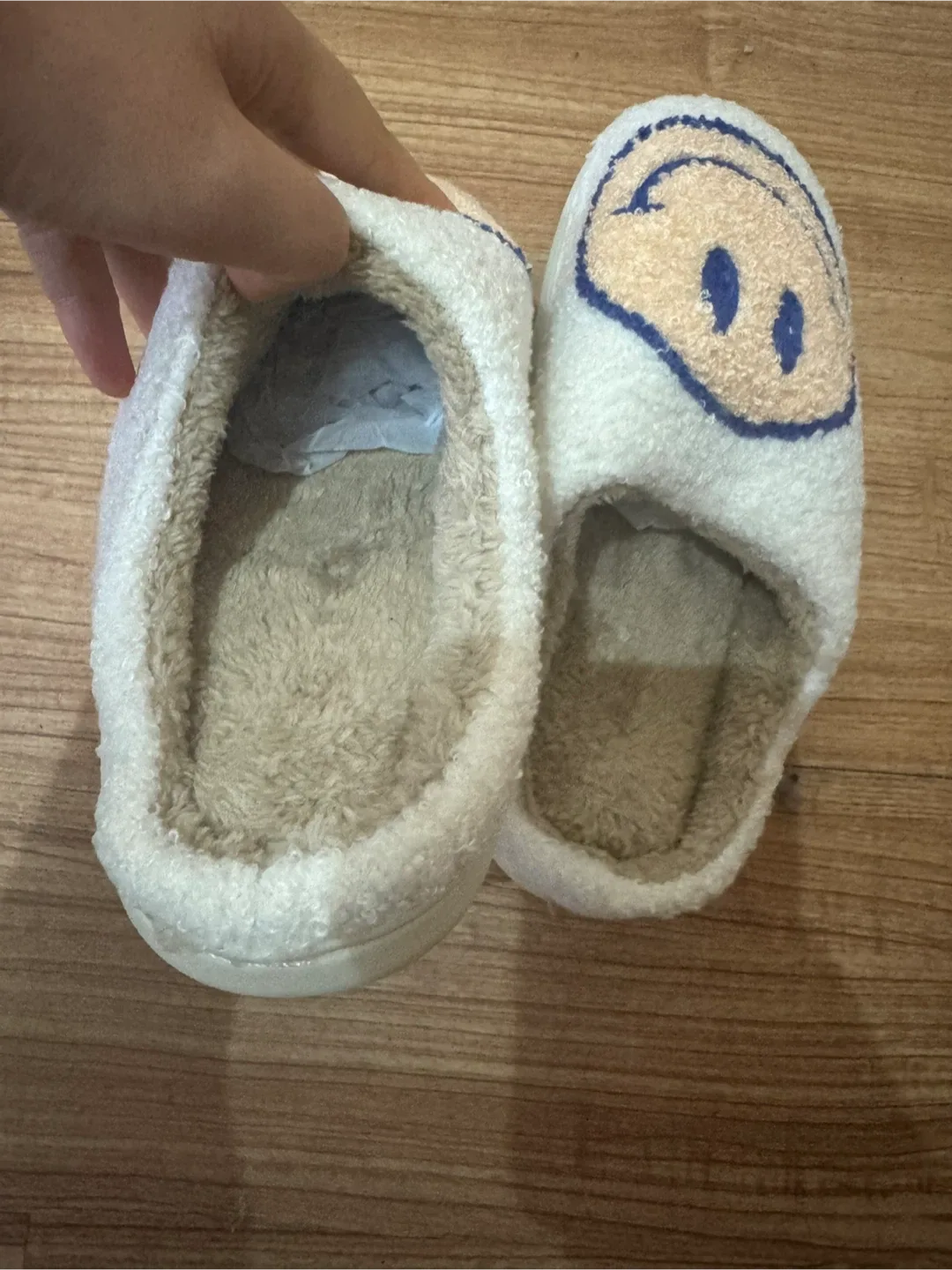 Smiley Face Fuzzy Slippers - Size 38 thumbnail