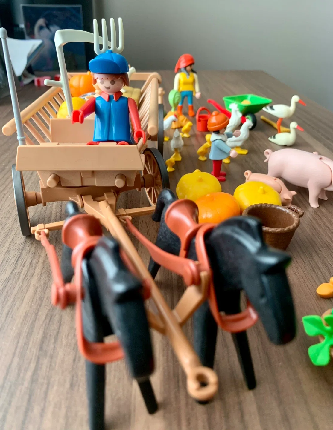 Playmobil Farm Set with Figures & Accessories image indicator(3)