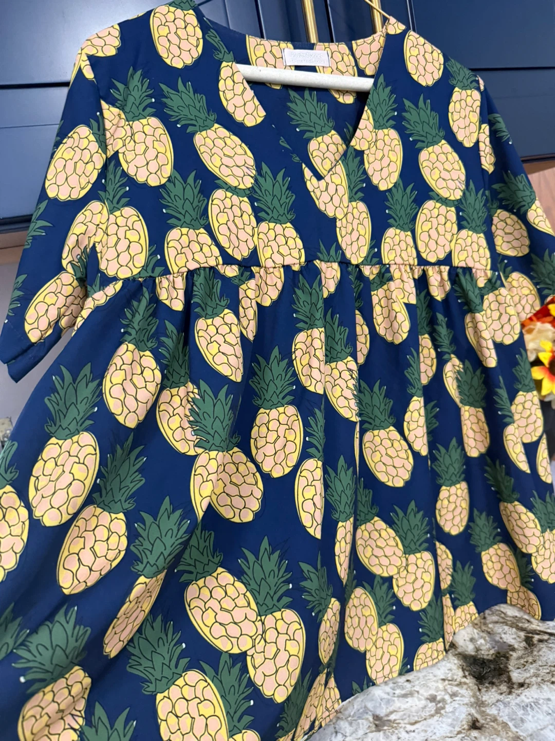 Pineapple Print Dress size L ( like new ) - photo 3
