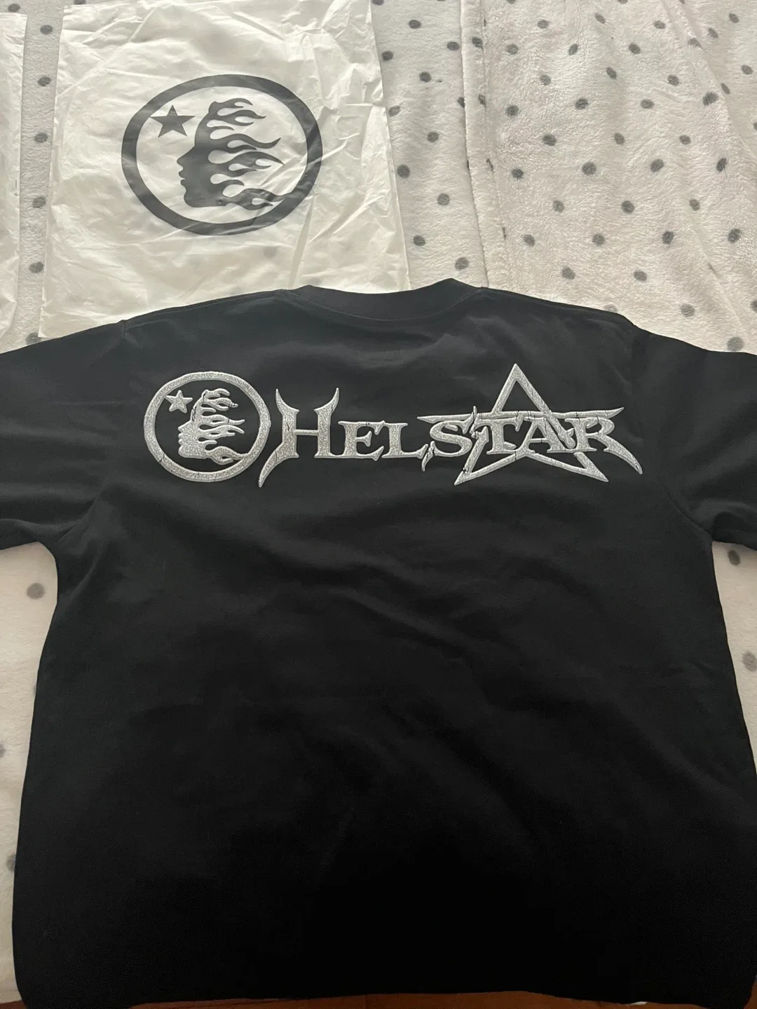 Hellstar Black Shorts and Graphic T-Shirts image indicator(2)
