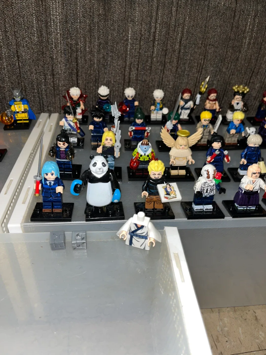 Lego anime mini figure lot, dragon ball z, jjk, and bleach image indicator(7)