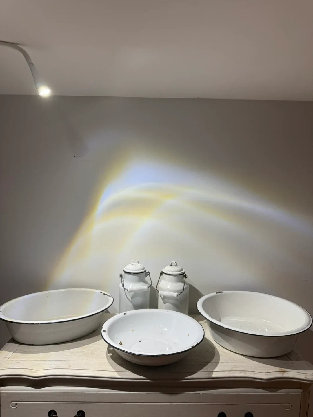 Vintage Enamelware Bowls & Milk Cans thumbnail