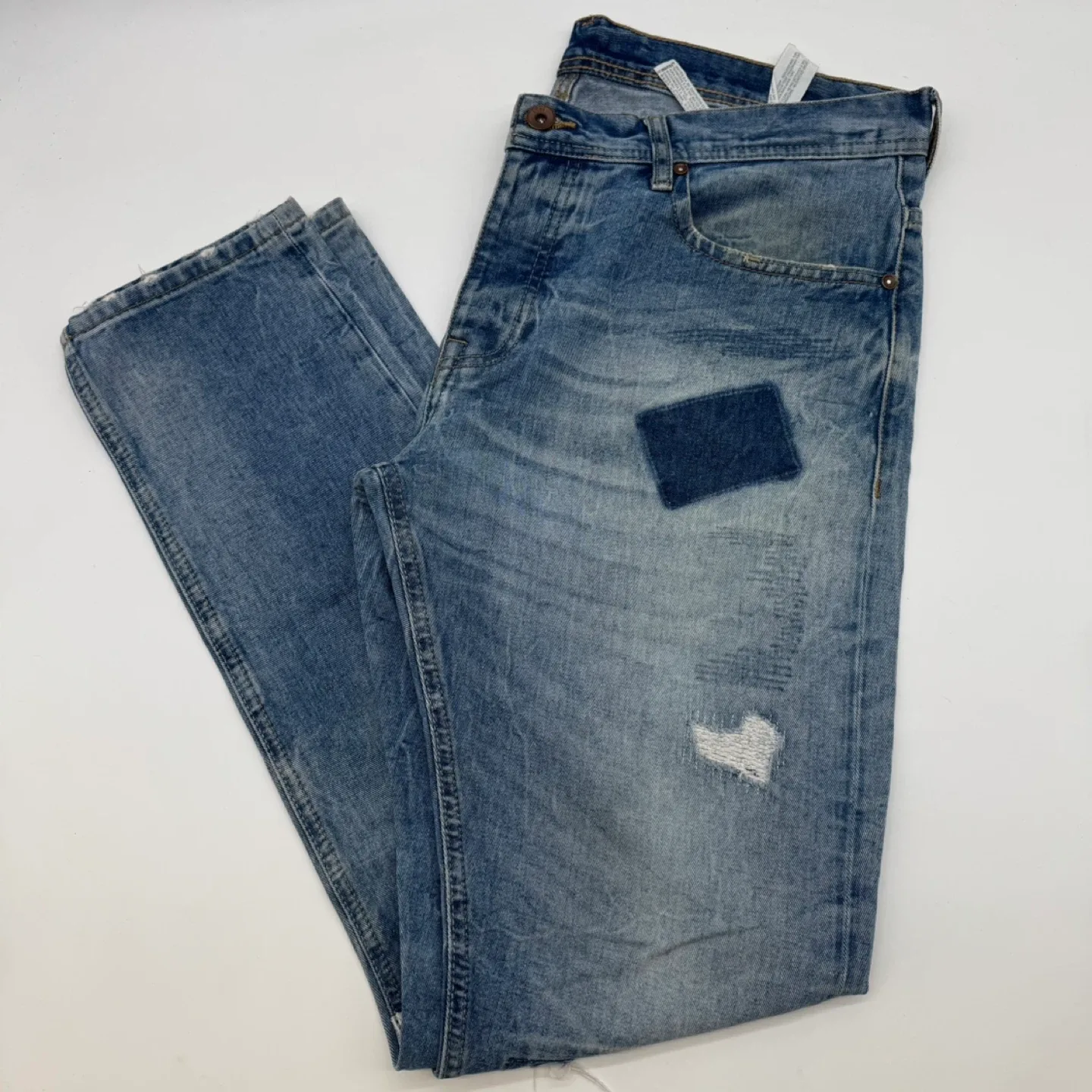 ZARA MAN Distressed Blue Denim Jeans Size 32 (US) image indicator(4)