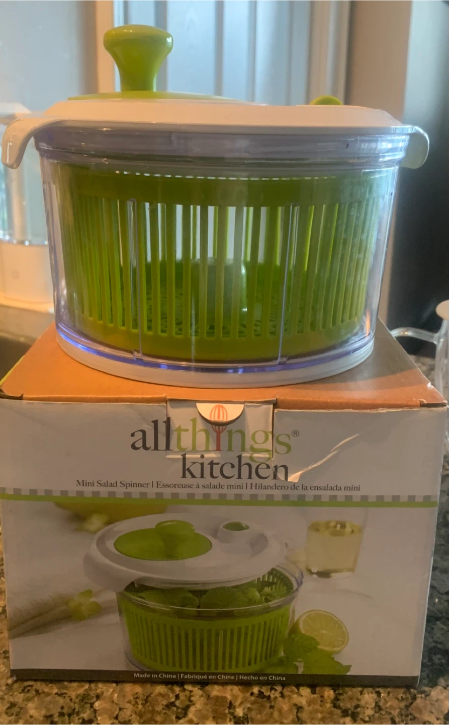 Allthings Kitchen Mini Salad Spinner - New in Box!