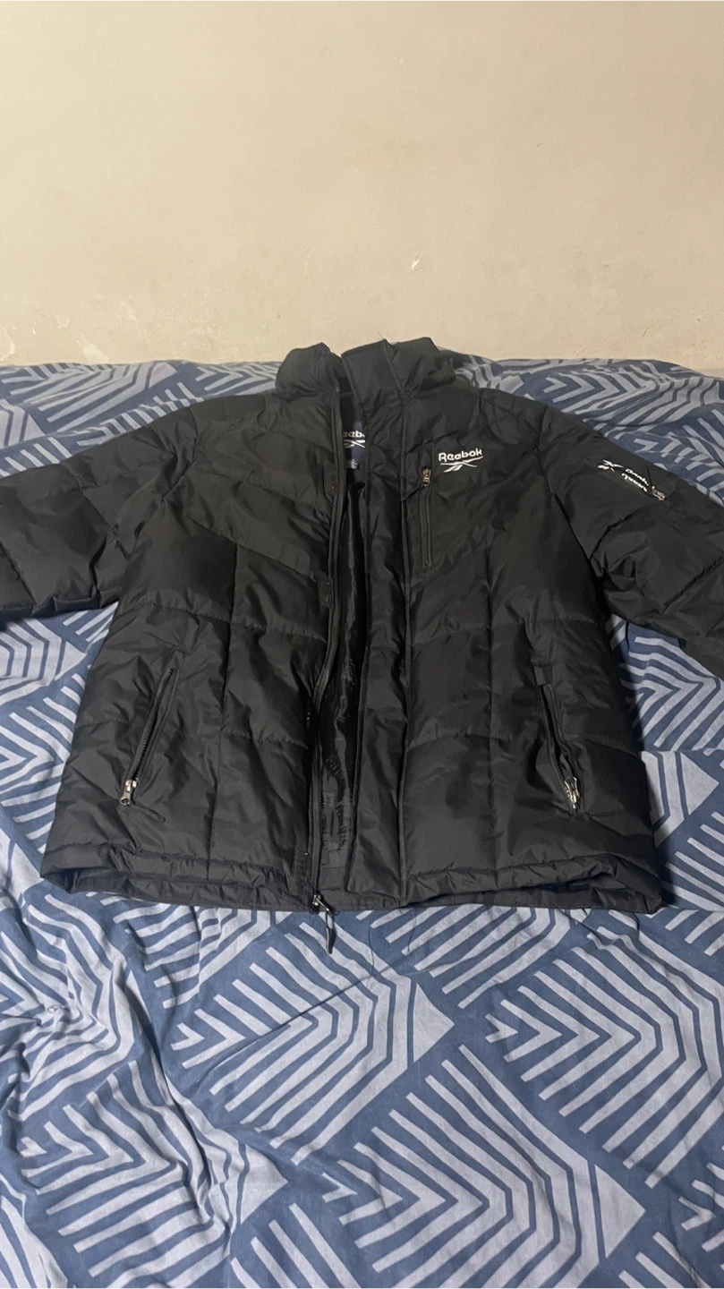 Reebok Black Puffer Jacket - Size L/G
