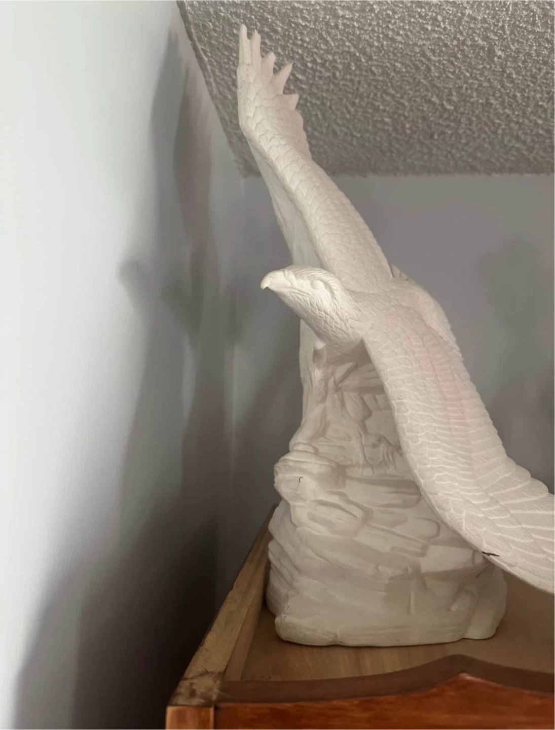 Eagle Statue - photo 2