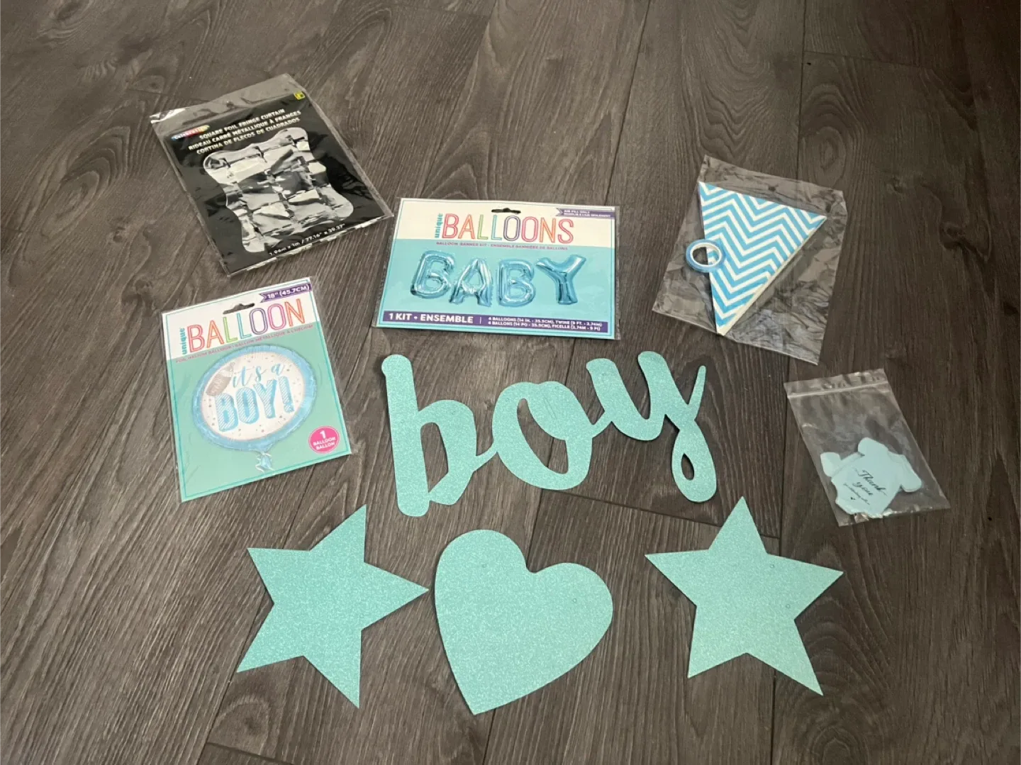 Party Supplies Bundle: Trays, Decorations, and More! image indicator(9)