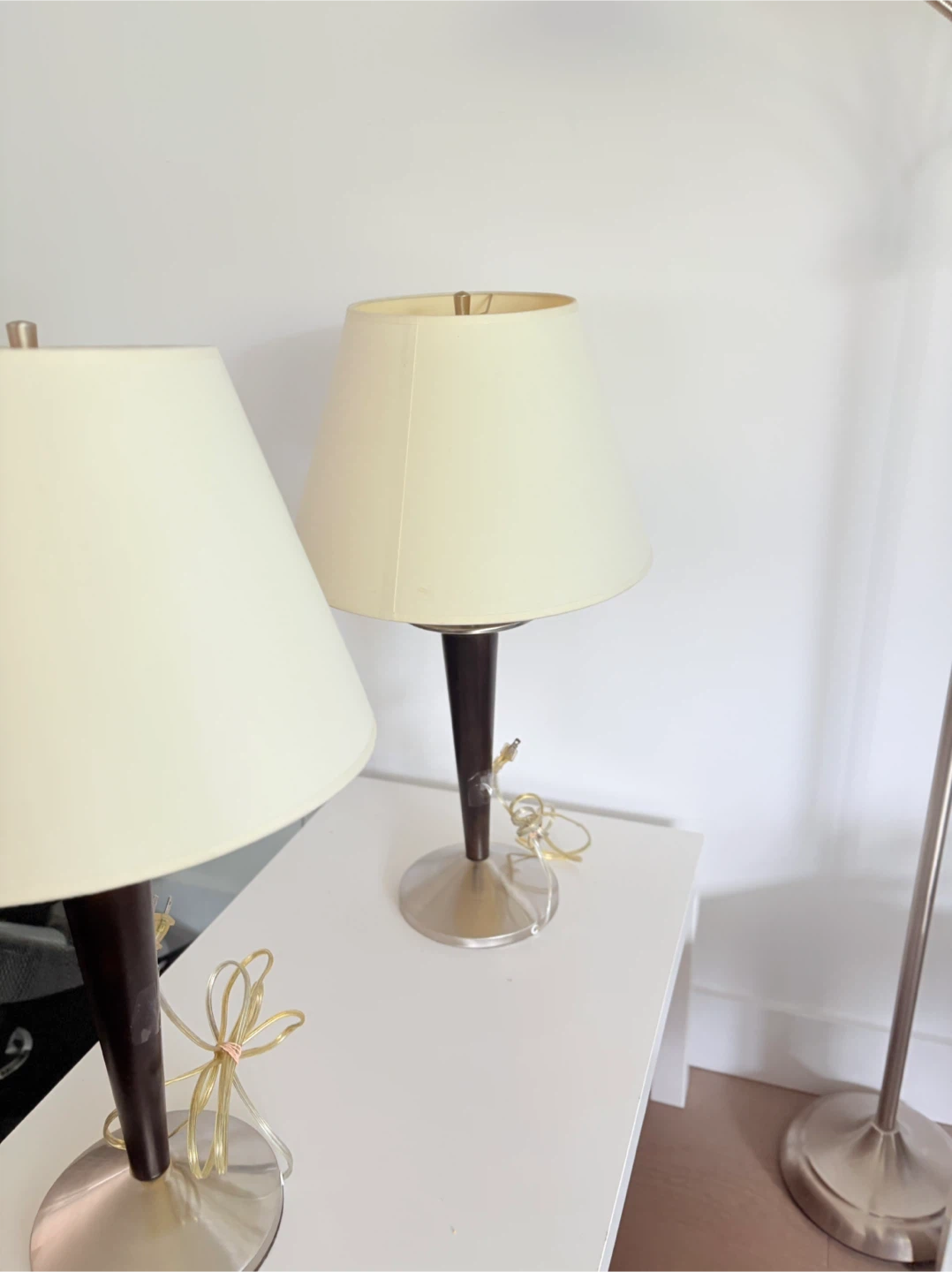 Pair of Table Lamps - photo 3